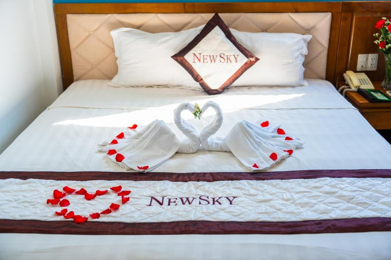 New Sky Hotel Da Nang Buitenkant foto