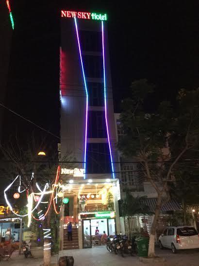 New Sky Hotel Da Nang Buitenkant foto