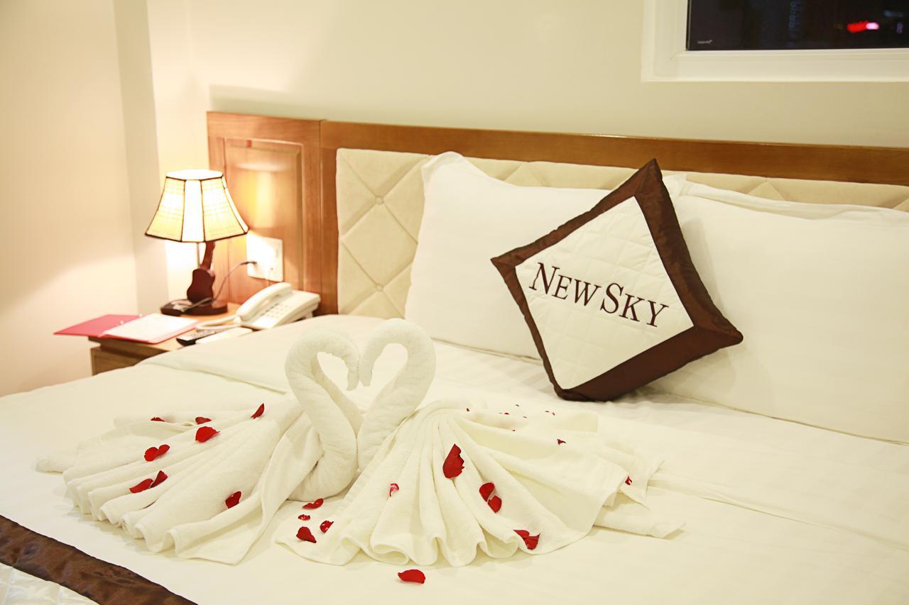 New Sky Hotel Da Nang Buitenkant foto